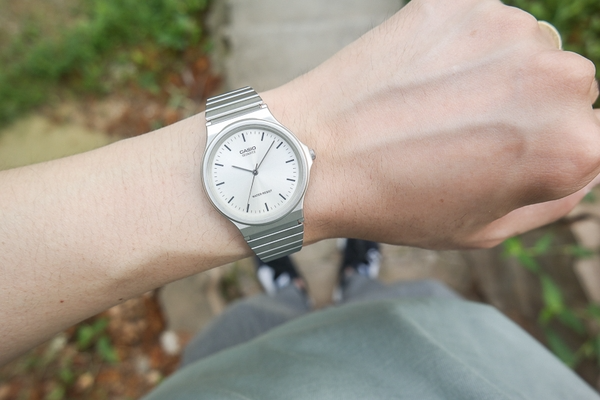 Top 10 mẫu đồng hồ Casio dành cho nam tay nhỏ: Gọn nhẹ, thời trang và đầy cá tính