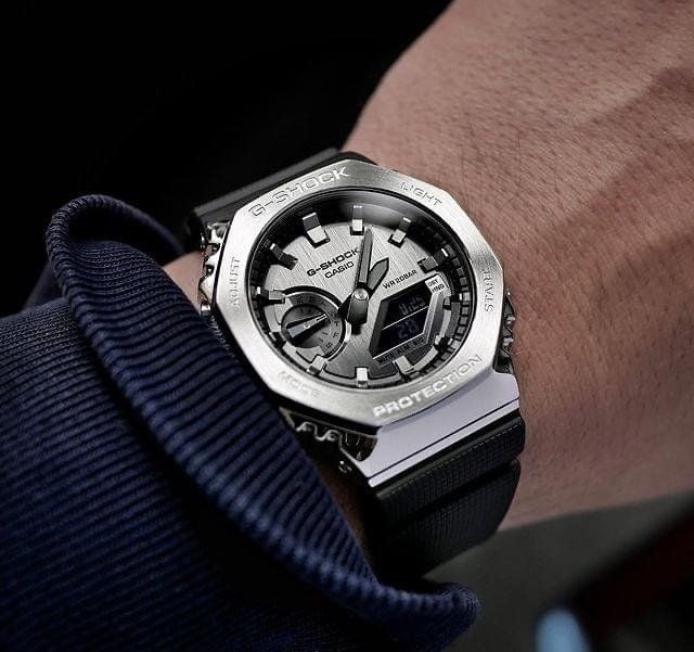 Khám phá từ A đến Z đồng hồ Casio G-Shock GM-2100 trứ danh